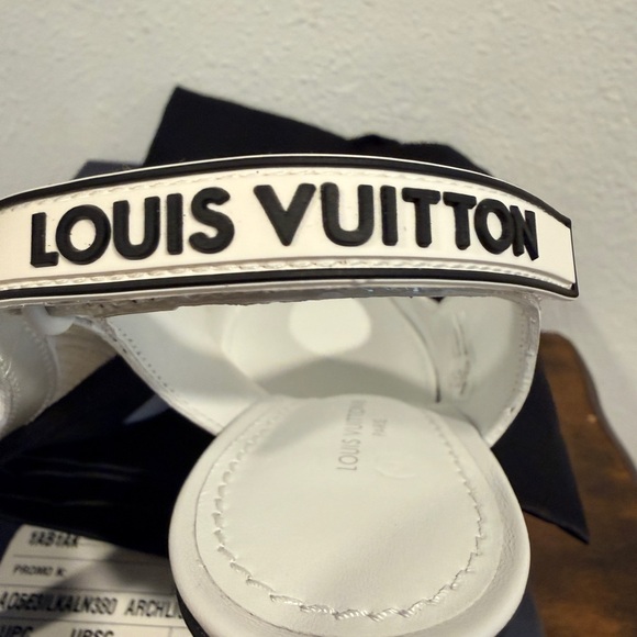 *AUTHENTIC* Louis Vuitton Archlight Slingback Pump - Picture 4 of 9